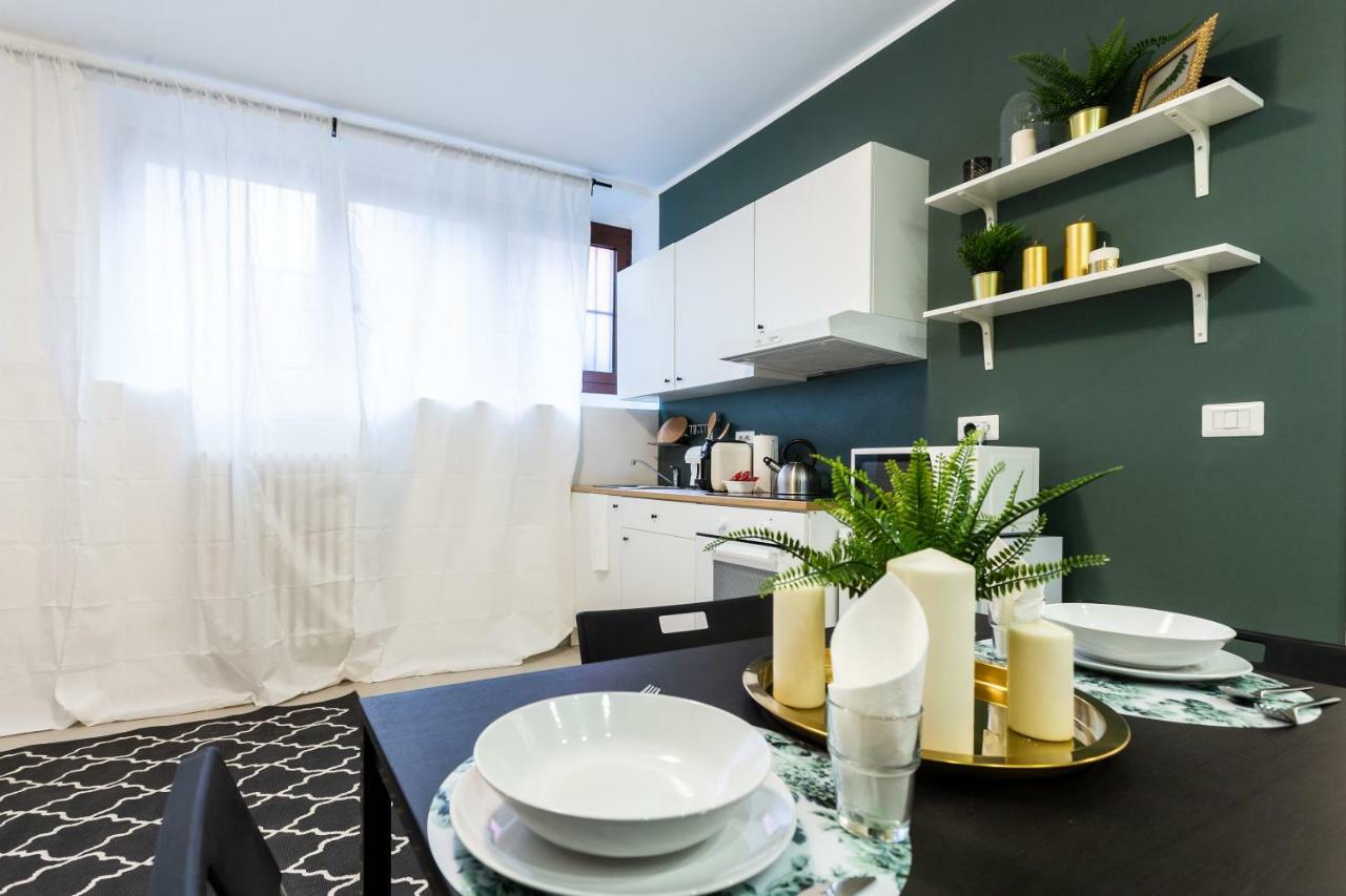 Apartment Paruta 65 Milaan Buitenkant foto