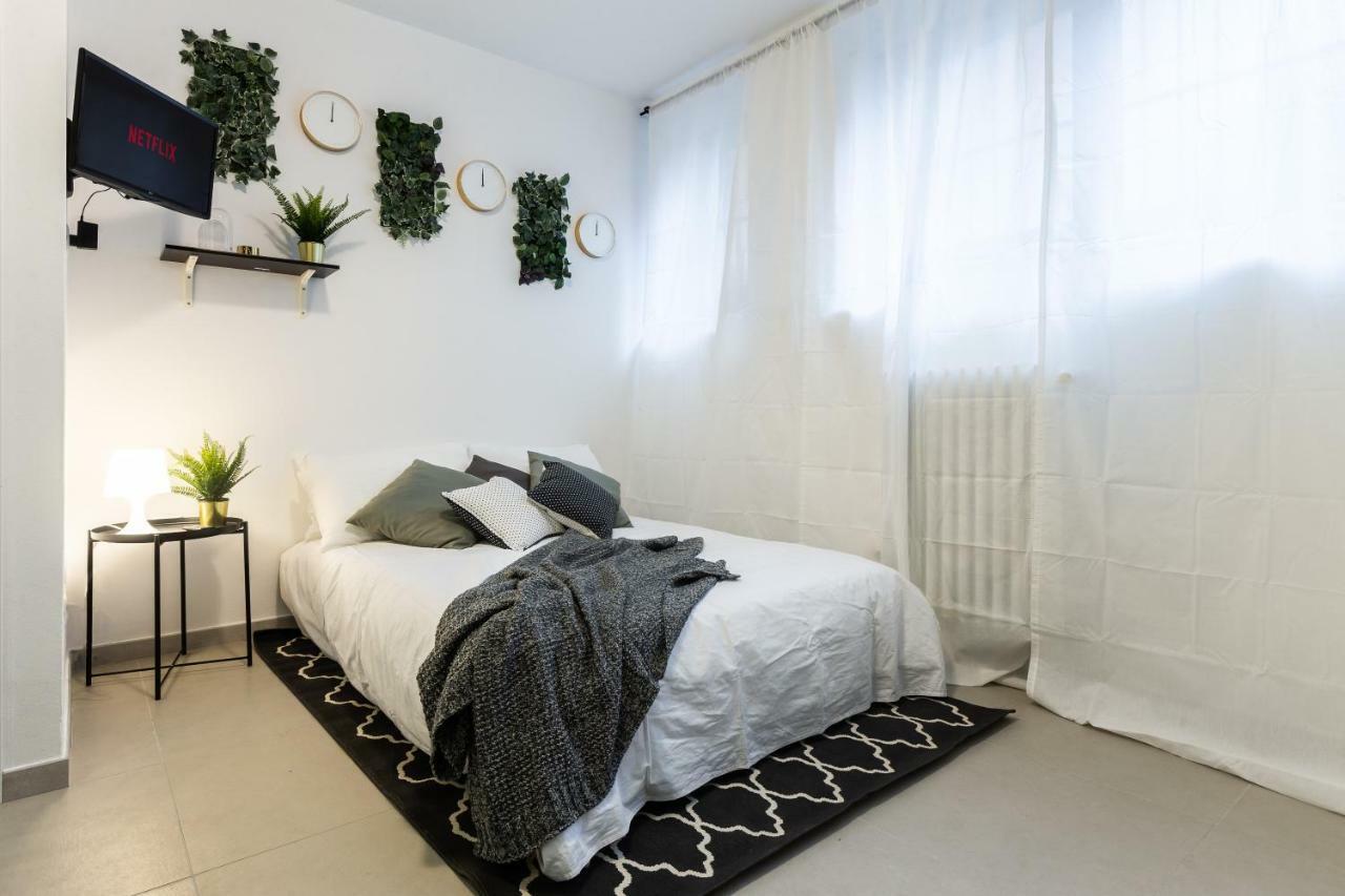 Apartment Paruta 65 Milaan Buitenkant foto